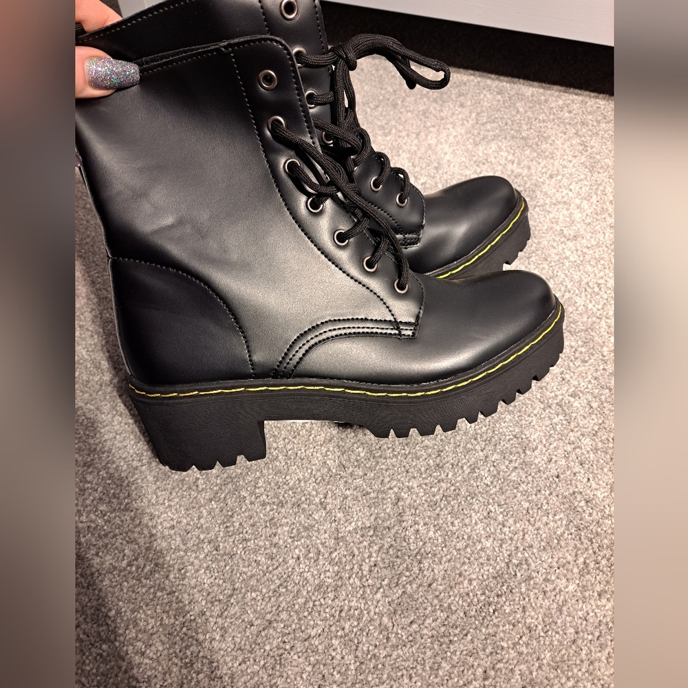 Combat Boots 12